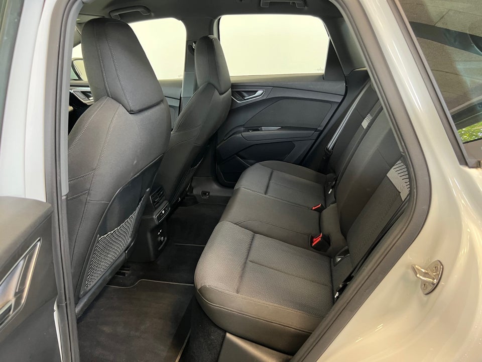 Audi Q4 e-tron 40 Attitude 5d