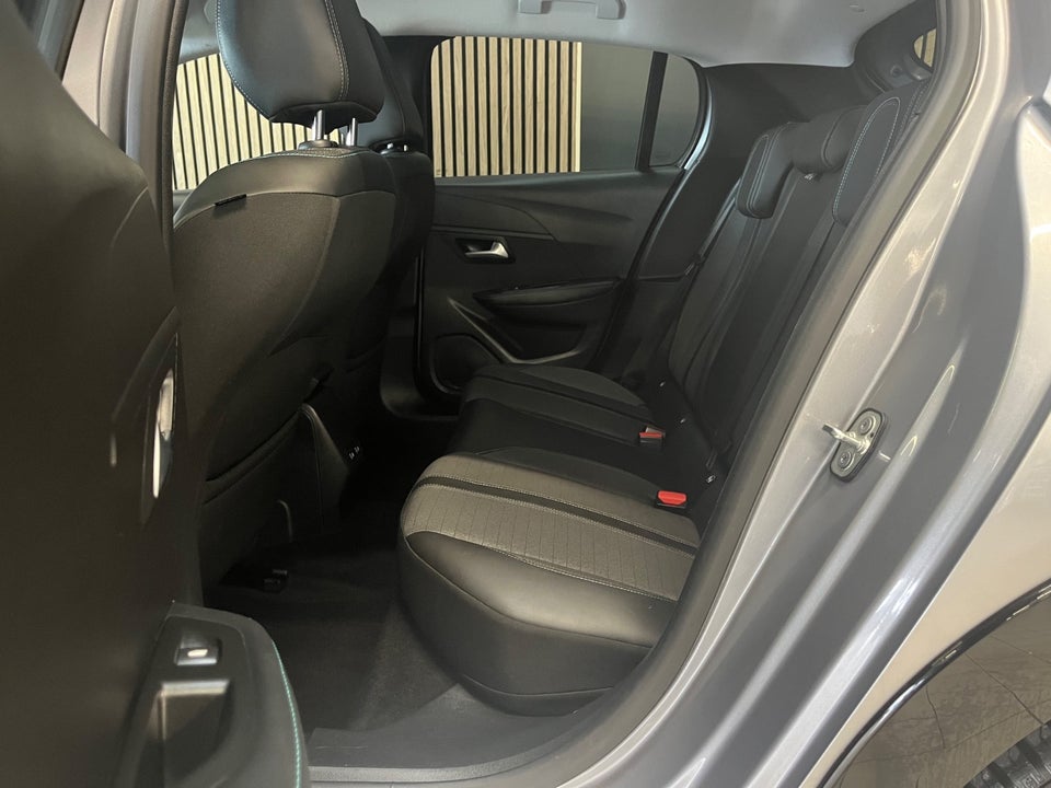 Peugeot e-208 50 Allure Pack 5d