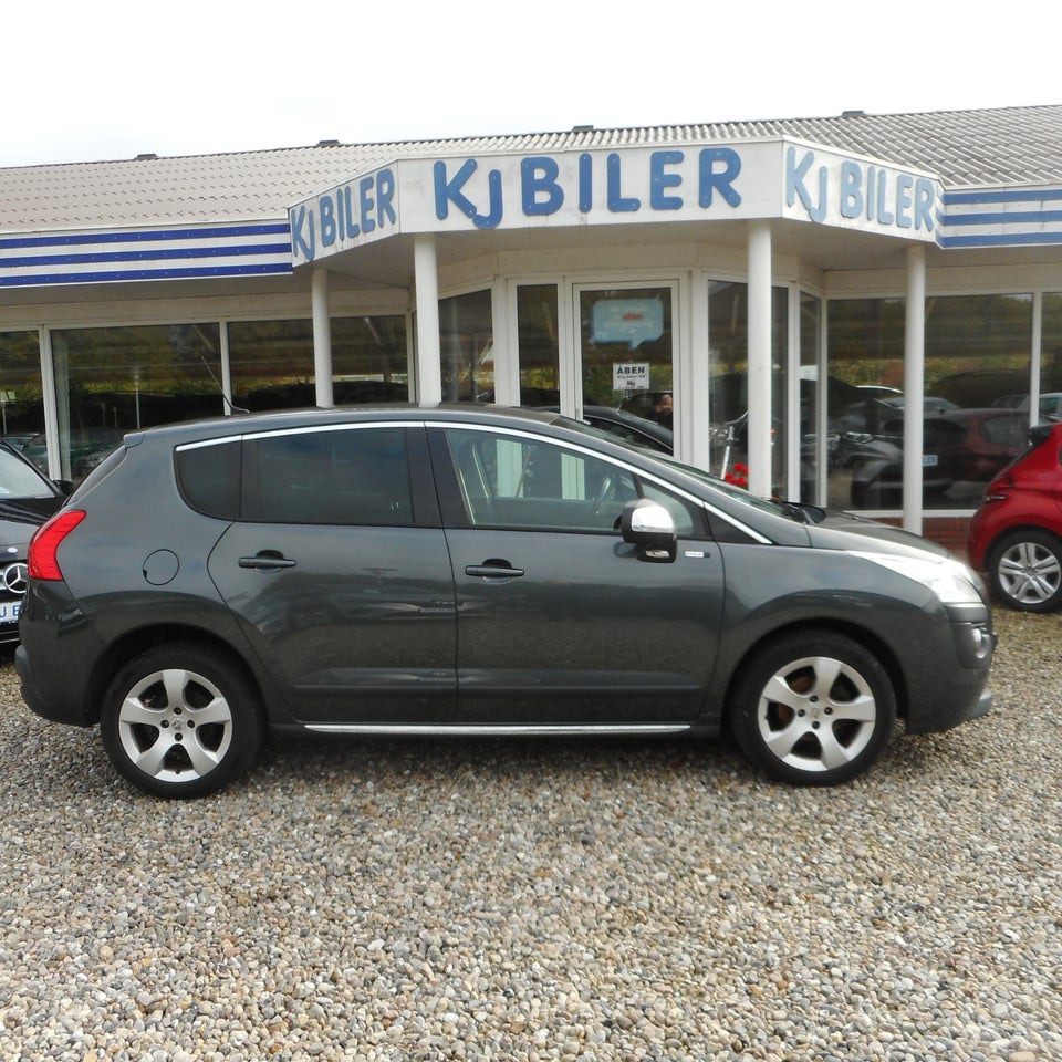 Peugeot 3008 1,6 HDi 112 Active 5d
