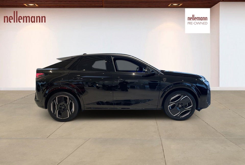 Peugeot e-3008 77 GT Pack 5d