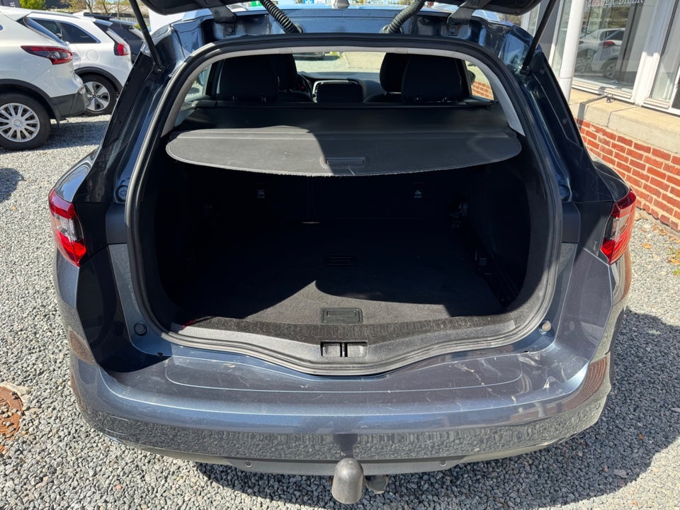 Renault Megane IV 1,5 dCi 110 Zen Sport Tourer EDC 5d