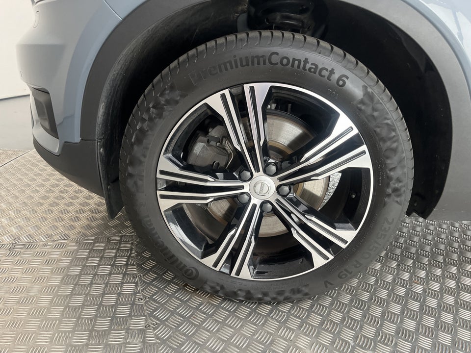 Volvo XC40 1,5 T5 ReCharge Inscription aut. 5d