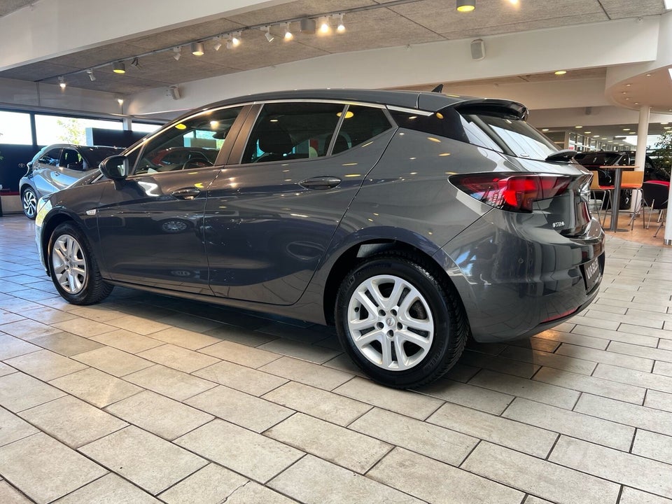 Opel Astra 1,0 T 105 Enjoy 5d
