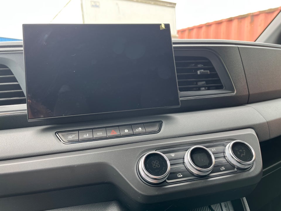 Nissan Interstar 2,0 dCi 170 L3H2 Tekna aut. Van