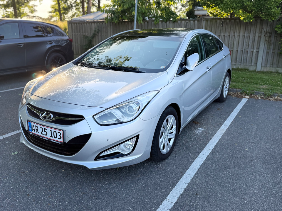 Hyundai i40 1,7 CRDi 136 Premium aut. 4d