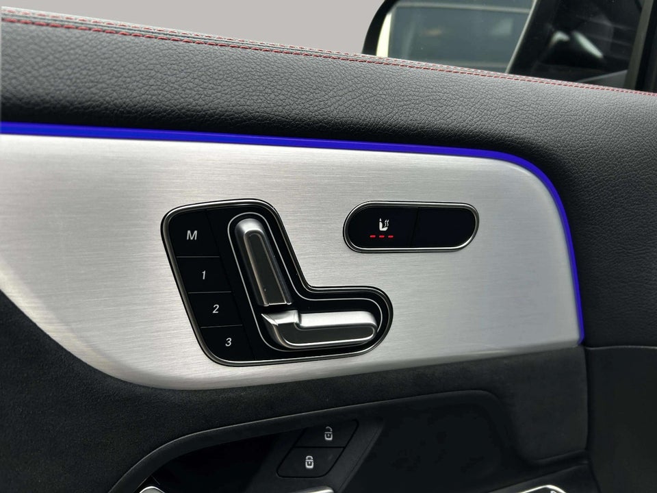 Mercedes EQA300 AMG Line 4Matic 5d