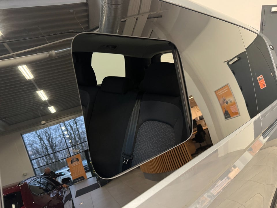 VW ID.Buzz 86 Life 7prs LWB 5d