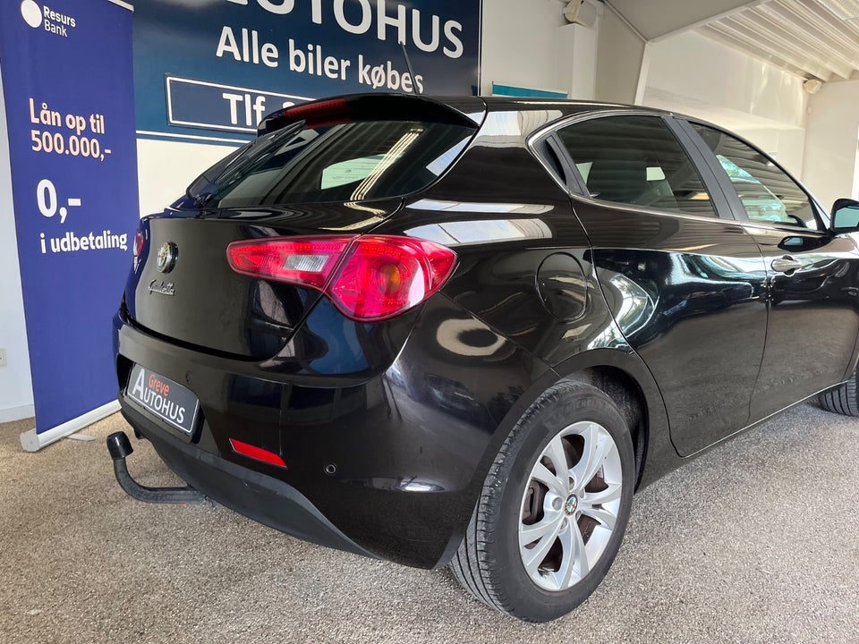 Alfa Romeo Giulietta 1,4 Turbo 120 Distinctive 5d