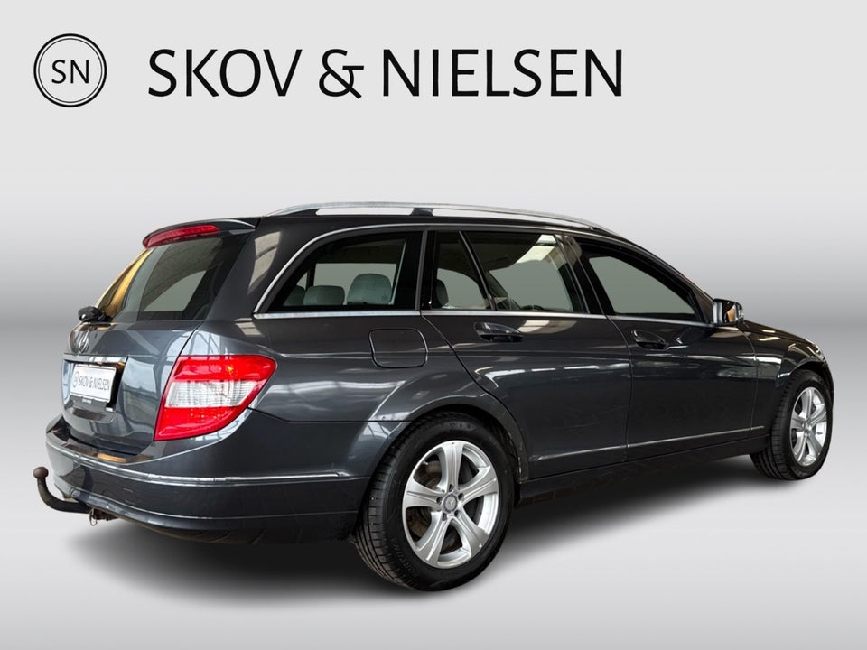 Mercedes C220 2,2 CDi Avantgarde stc. aut. 5d
