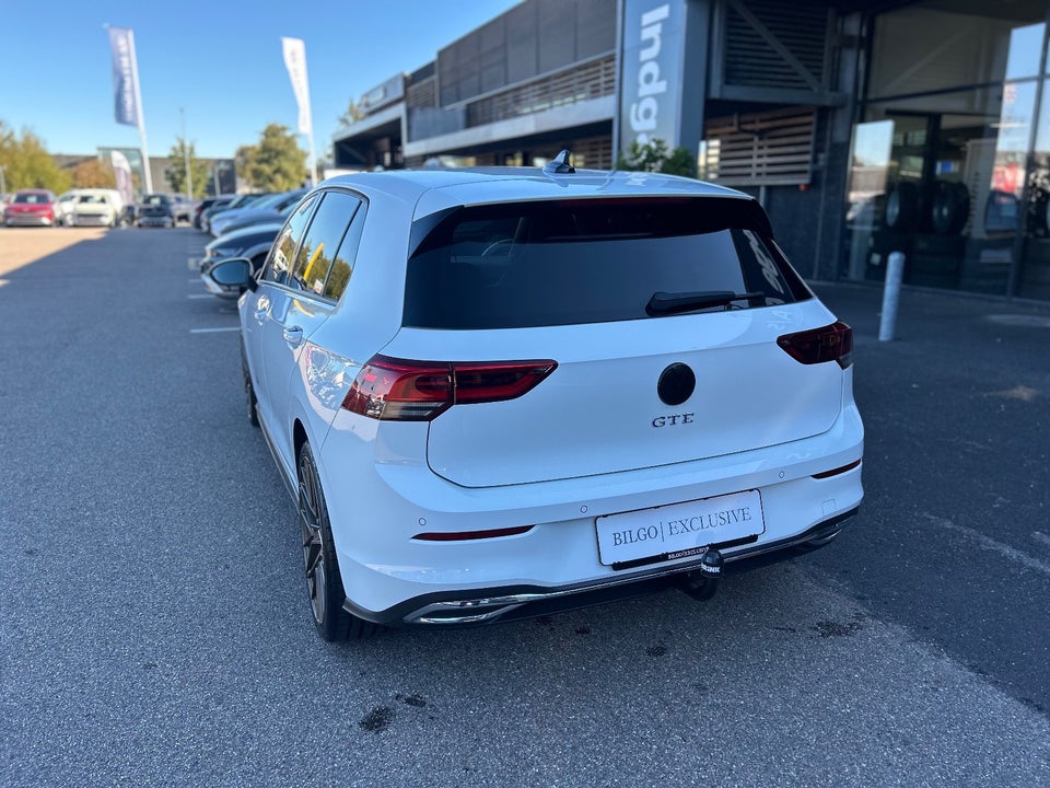 VW Golf VIII 1,4 GTE DSG 5d