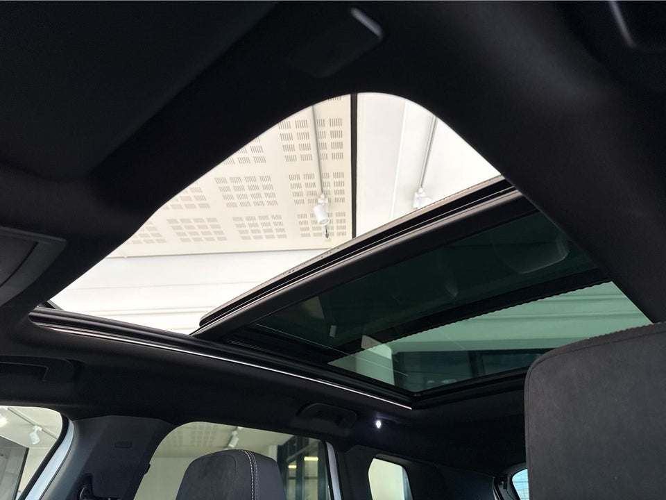 Opel Grandland-e 73 GS Sky 5d