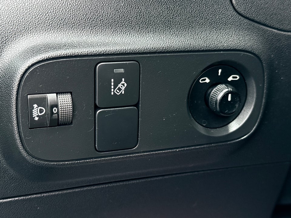 Citroën C3 1,2 PureTech 82 Iconic 5d