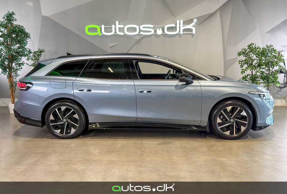 VW ID.7 77 Style Tourer 5d