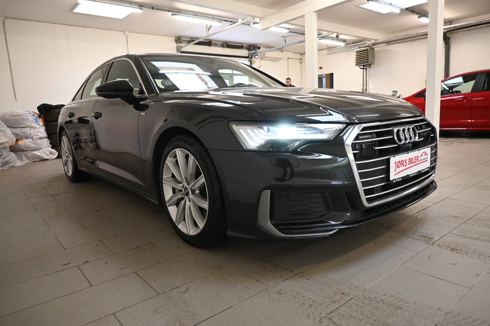 Audi A6 50 TFSi e S-line quattro S-tr. 4d
