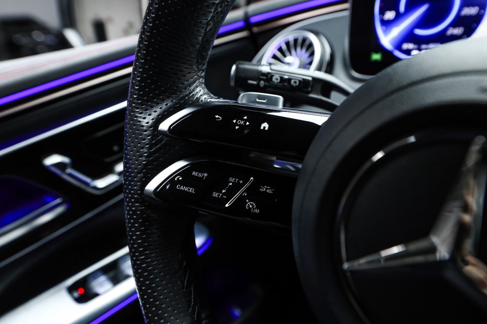 Mercedes EQE350 SUV AMG Advance Plus 4Matic 5d