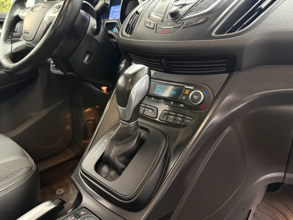 Ford Kuga 2,0 TDCi 163 Titanium aut. AWD 5d