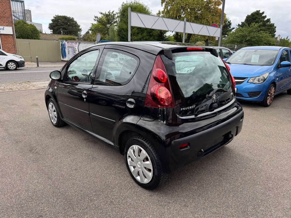 Peugeot 107 1,0 Active 5d