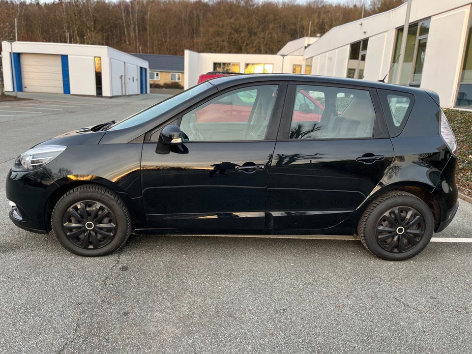 Renault Scenic III 1,5 dCi 110 Dynamique aut. 5d