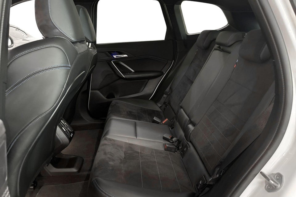 BMW iX1 eDrive20 M-Sport 5d