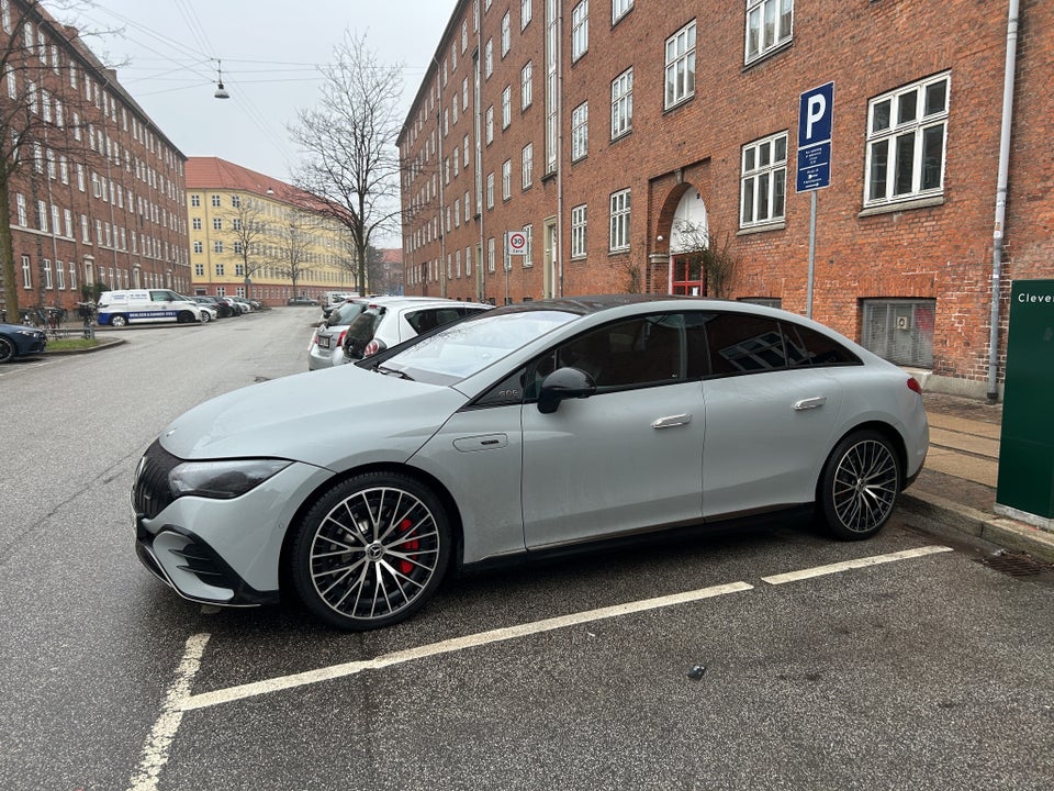 Mercedes EQE53 AMG 4Matic+ 4d