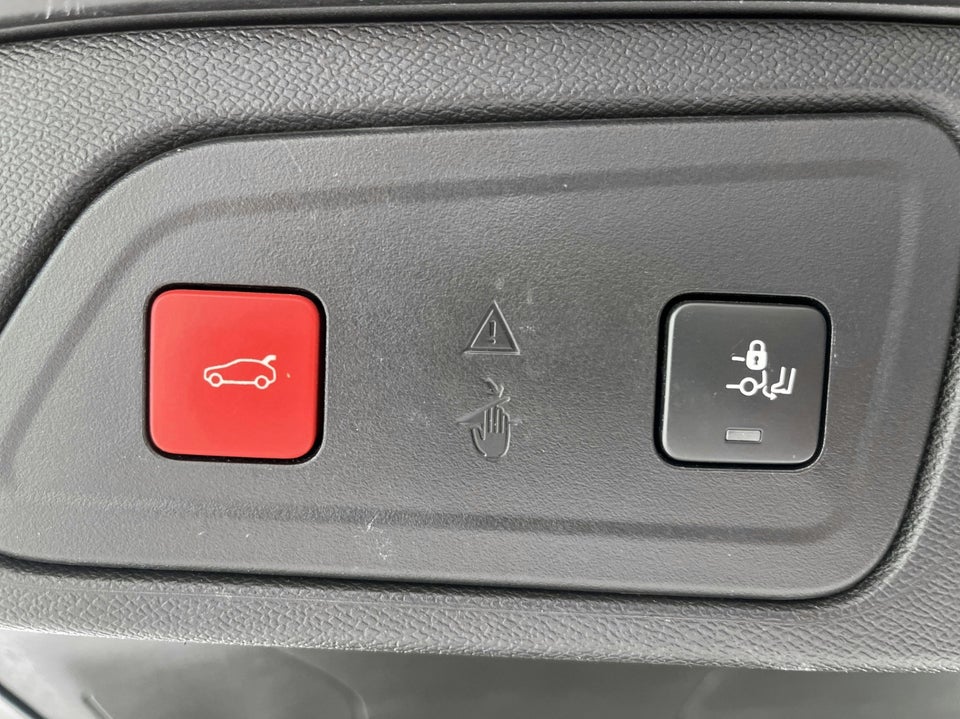 Citroën C5 Aircross 1,6 Hybrid Shine Sport EAT8 5d