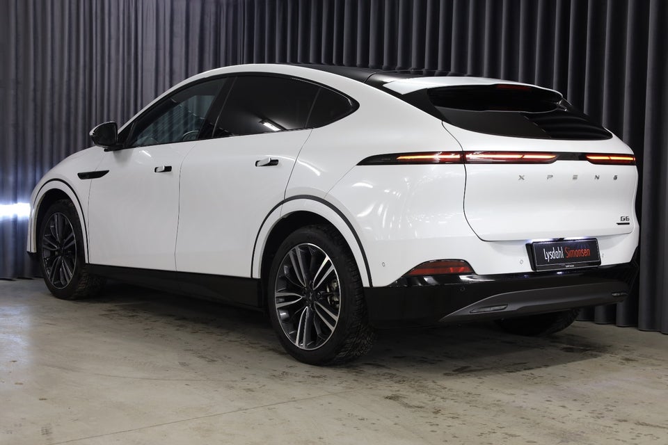 Xpeng G6 Performance 5d