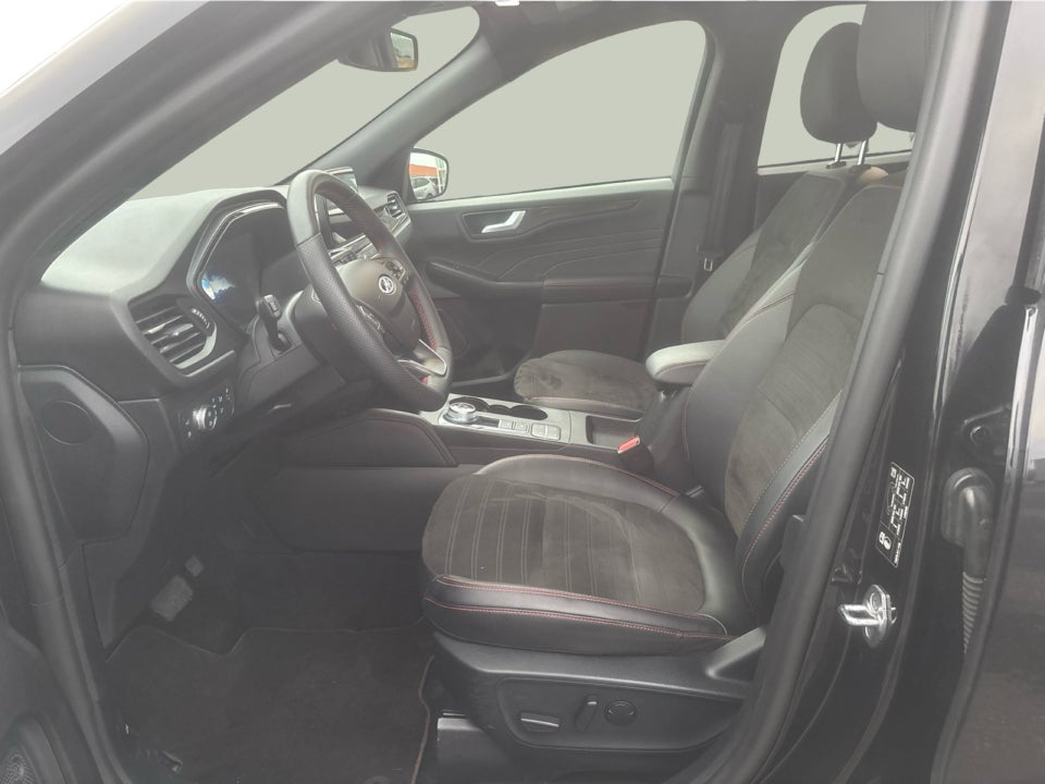 Ford Kuga 2,5 PHEV ST-Line X CVT 5d