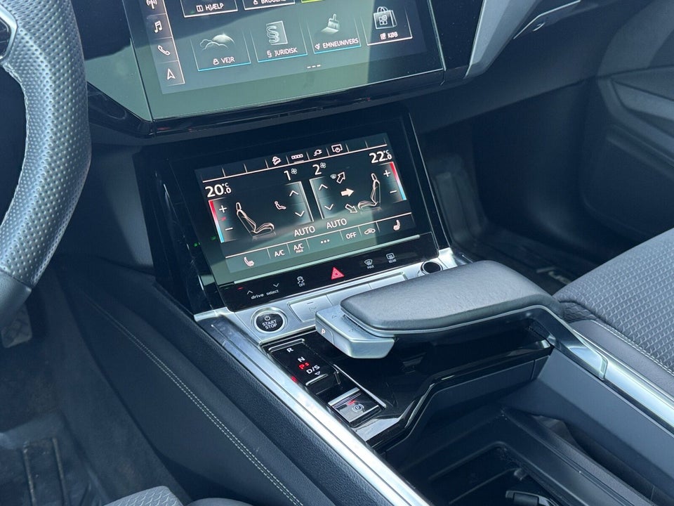 Audi e-tron 55 S-line quattro 5d