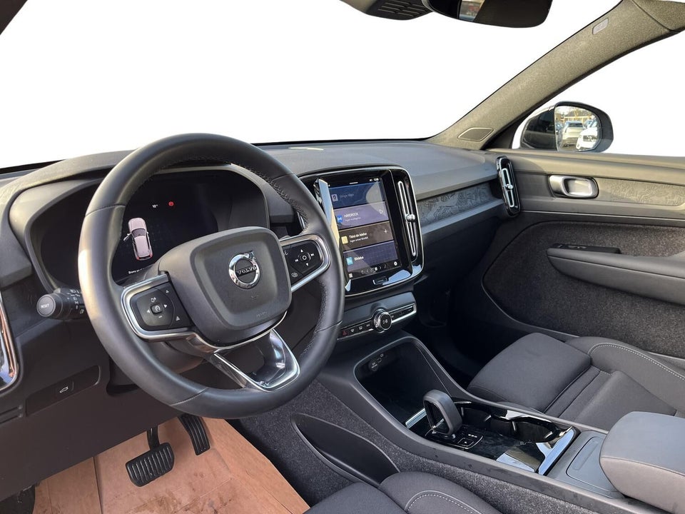 Volvo XC40 ReCharge Extended Range Core 5d