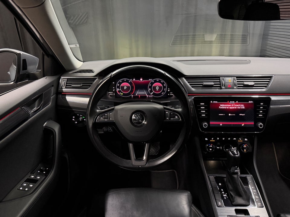 Skoda Superb 2,0 TDi 150 Business Executive Combi DSG 5d