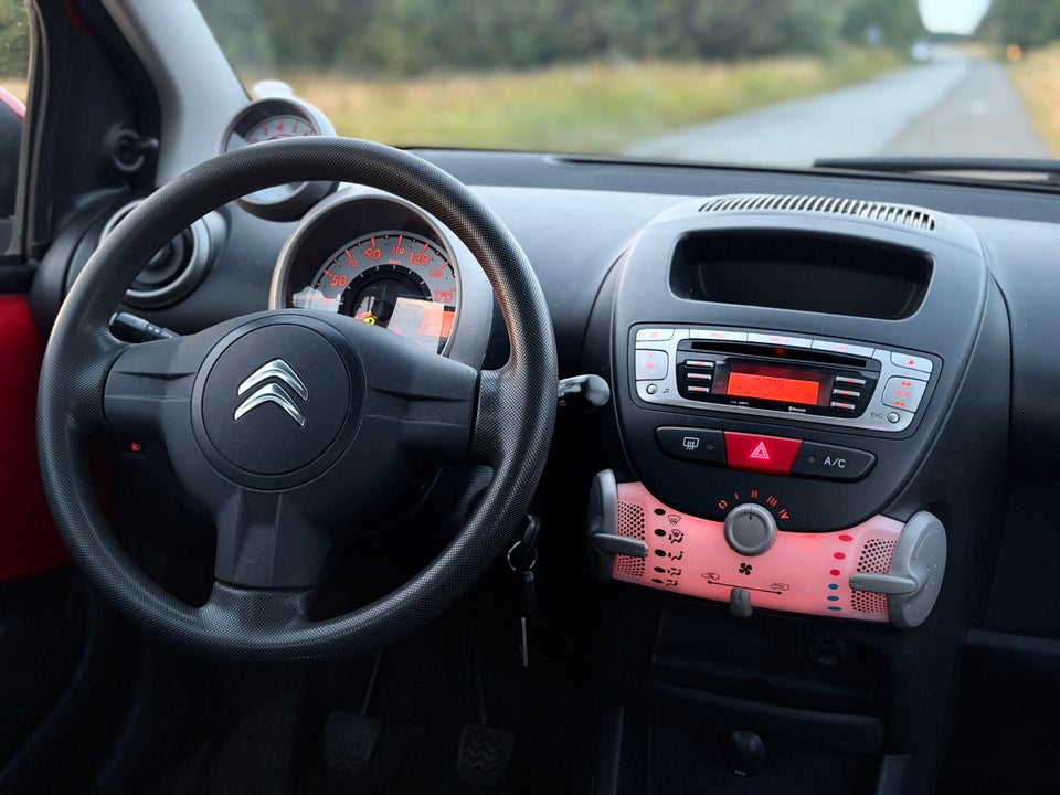 Citroën C1 1,0i Exclusive 5d