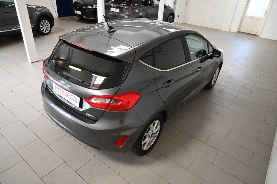Ford Fiesta 1,0 EcoBoost mHEV Titanium 5d