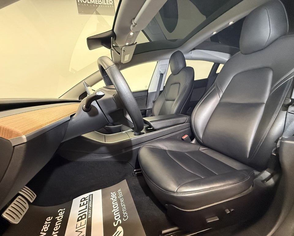 Tesla Model 3 Long Range AWD 4d