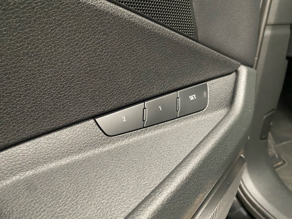 Audi e-tron 50 quattro 5d