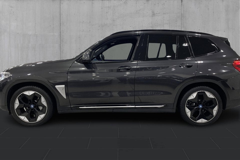 BMW iX3 Charged Plus 5d