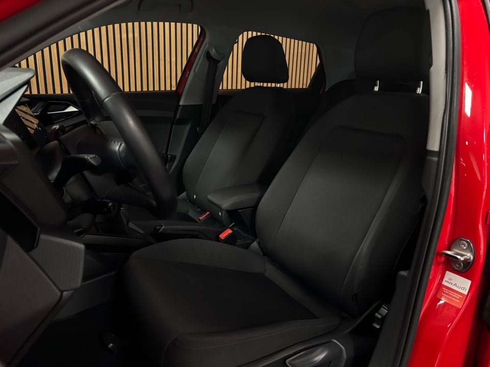 Audi A1 30 TFSi Advanced Sportback 5d