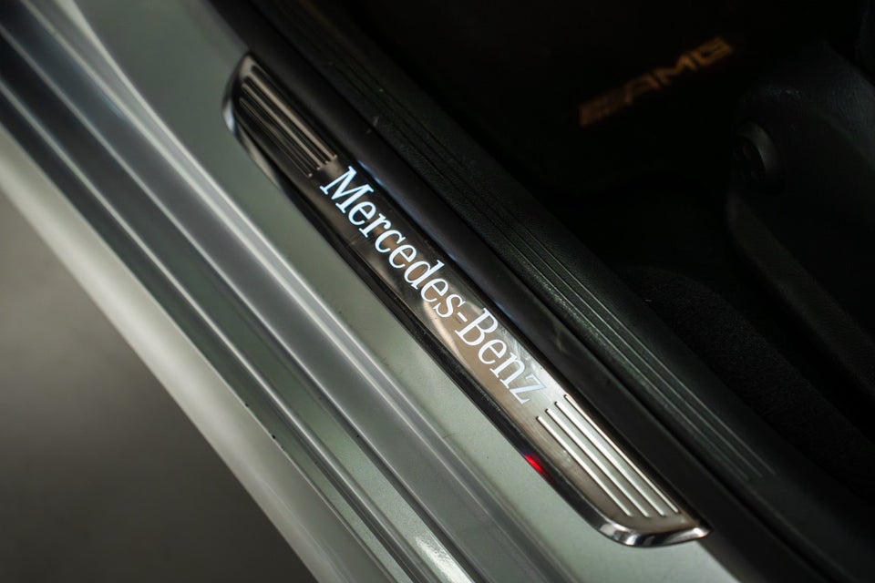 Mercedes E220 d 2,0 aut. 4Matic 4d