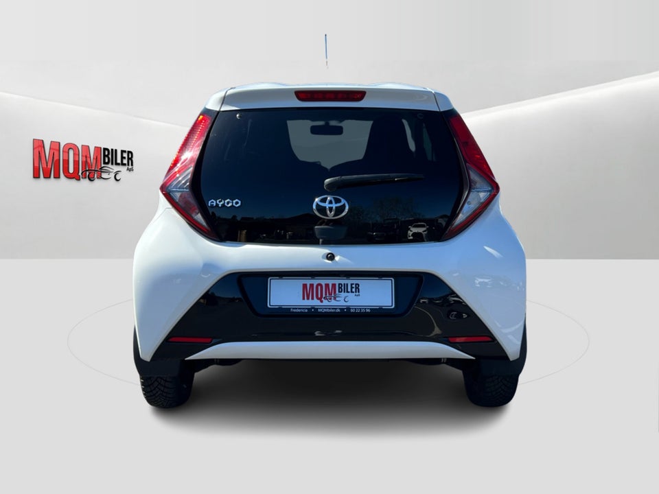 Toyota Aygo 1,0 VVT-i x-pression 5d