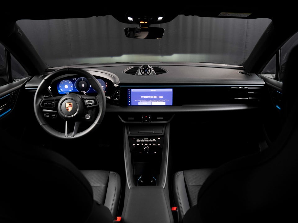 Porsche Macan 5d