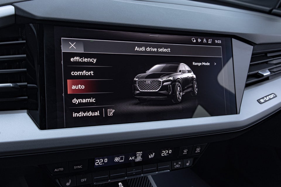 Audi Q4 e-tron 40 S-line Sportback 5d