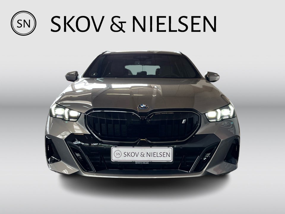 BMW i5 eDrive40 Touring M-Sport 5d