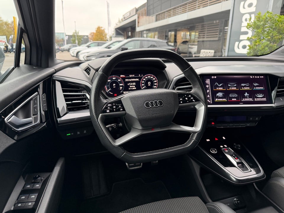 Audi Q4 e-tron 45 S-line Sportback quattro 5d
