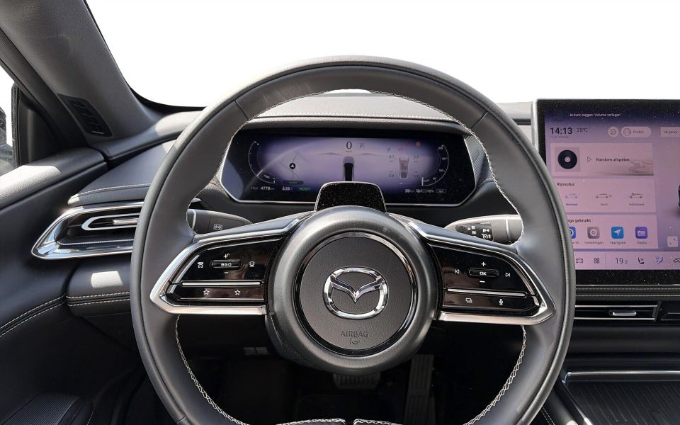 Mazda 6e Takumi+ Long Range 5d