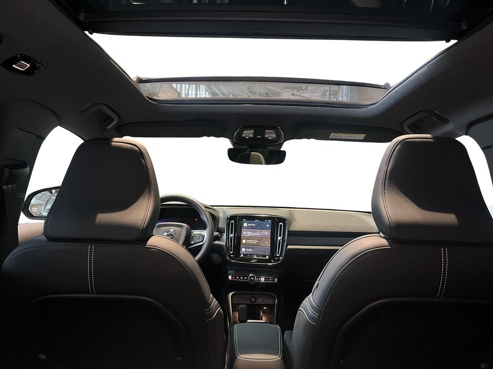 Volvo XC40 P6 ReCharge Pro 5d