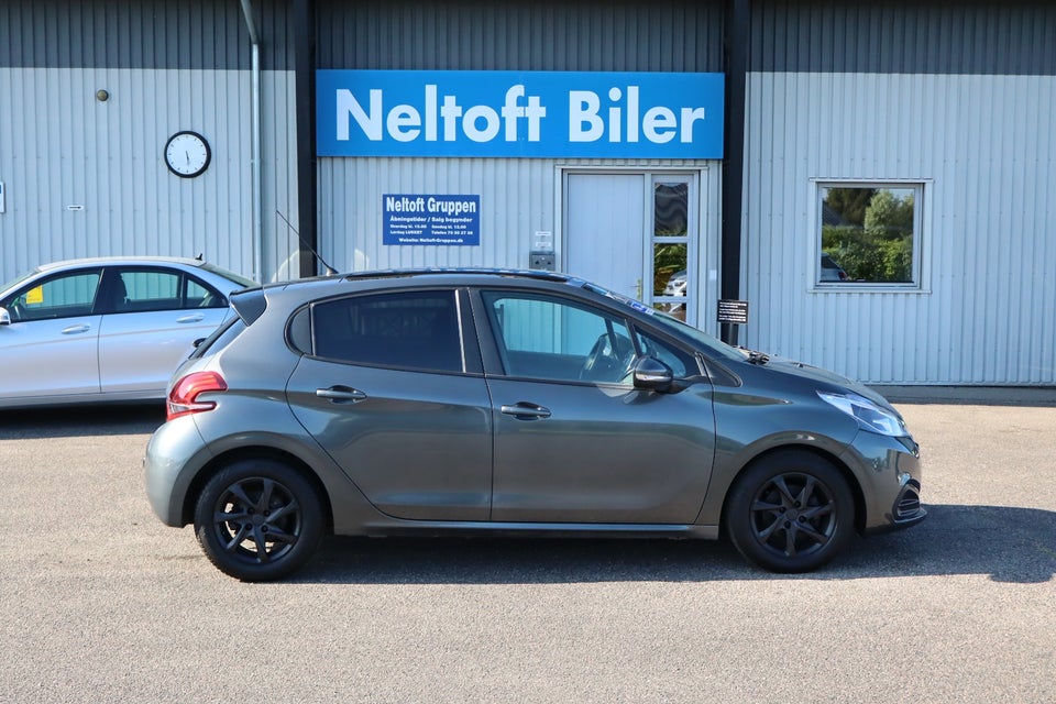 Peugeot 208 1,6 BlueHDi 100 Allure Sky 5d