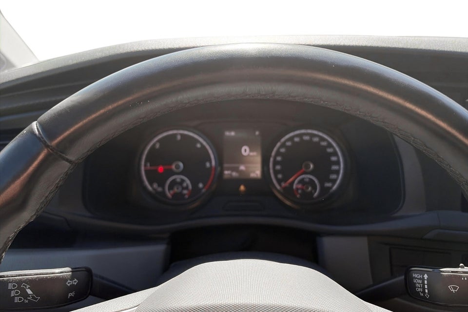 VW Transporter 2,0 TDi 150 Kassevogn DSG lang