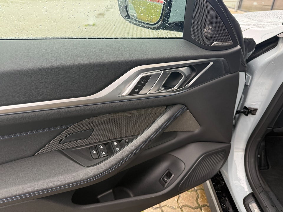 BMW i4 eDrive40 Fully Charged M-Sport Pro 5d
