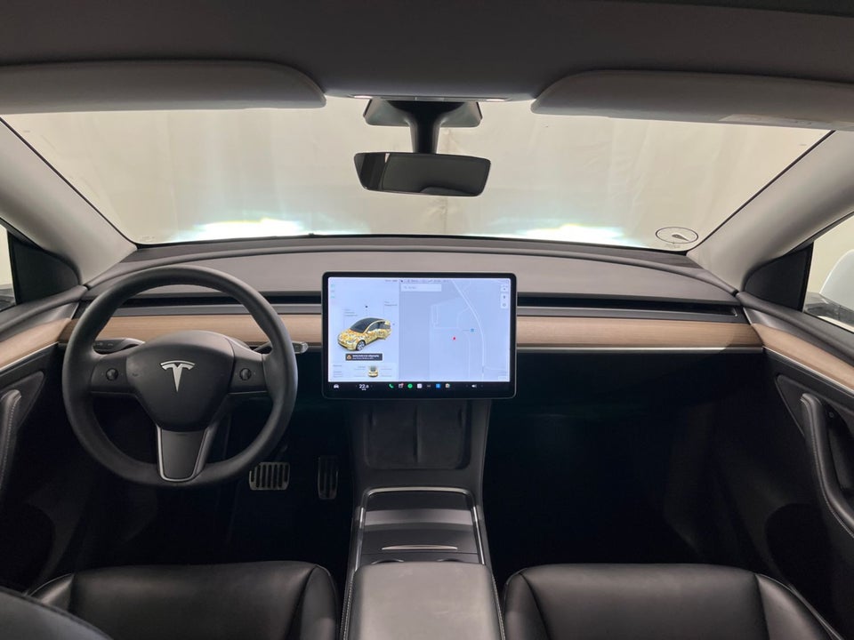 Tesla Model Y Long Range AWD 5d