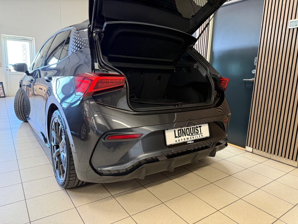 Cupra Born 77 e-Boost Dinamica Pack High 5d