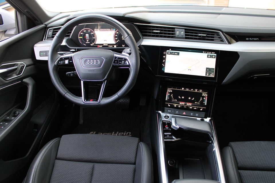 Audi e-tron 55 S-line quattro 5d